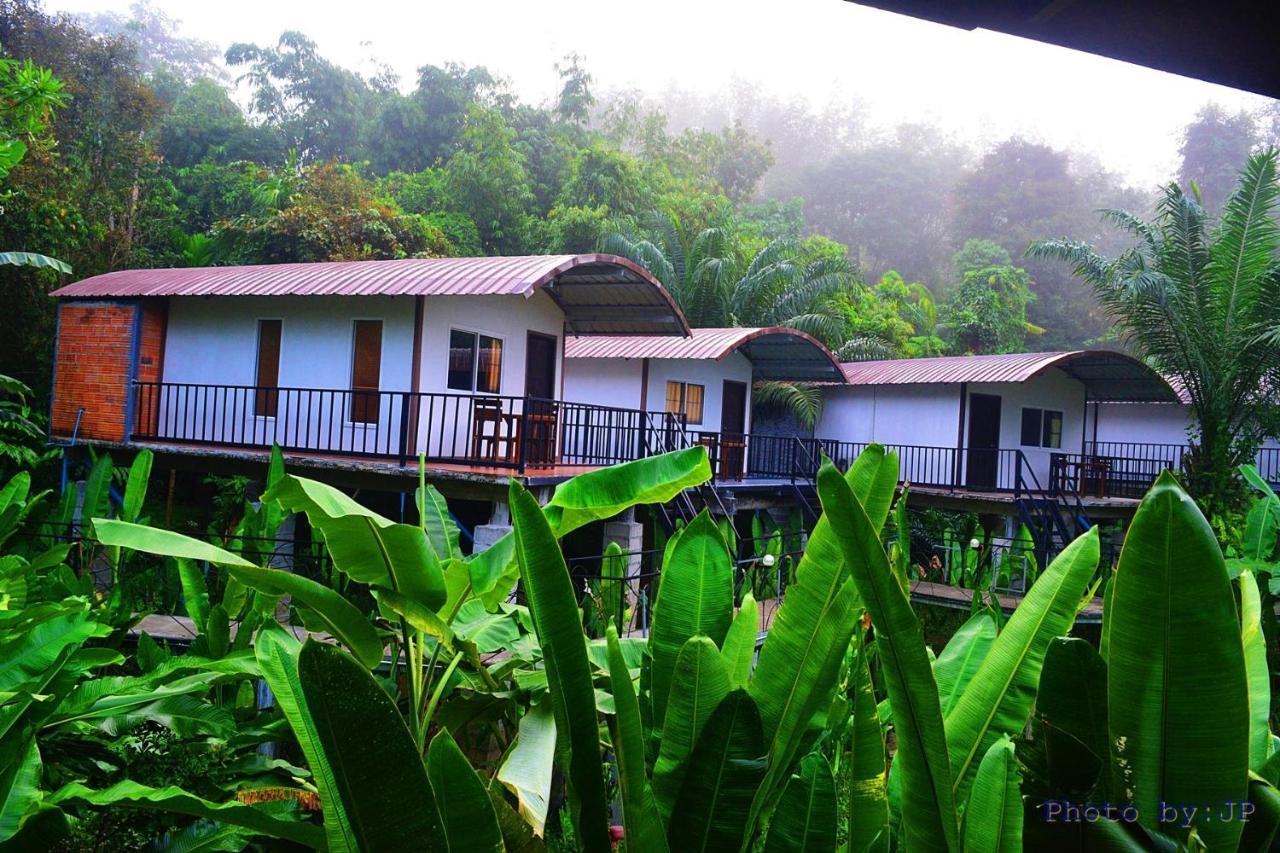 Khaosok River Camp Khao Sok National Park Esterno foto